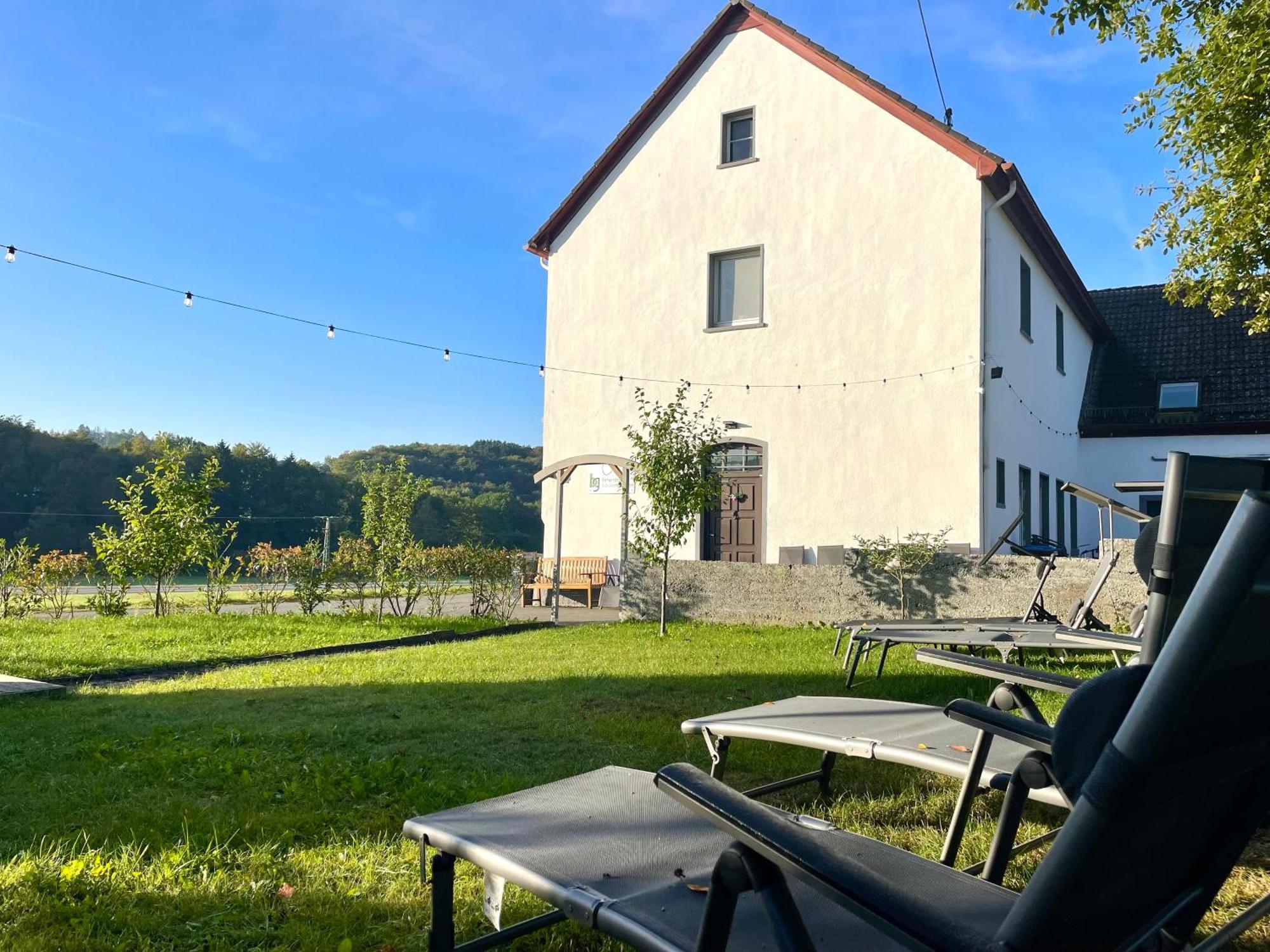Ferienhaus Backesgarten Fuer 22 Personen Neichen エクステリア 写真
