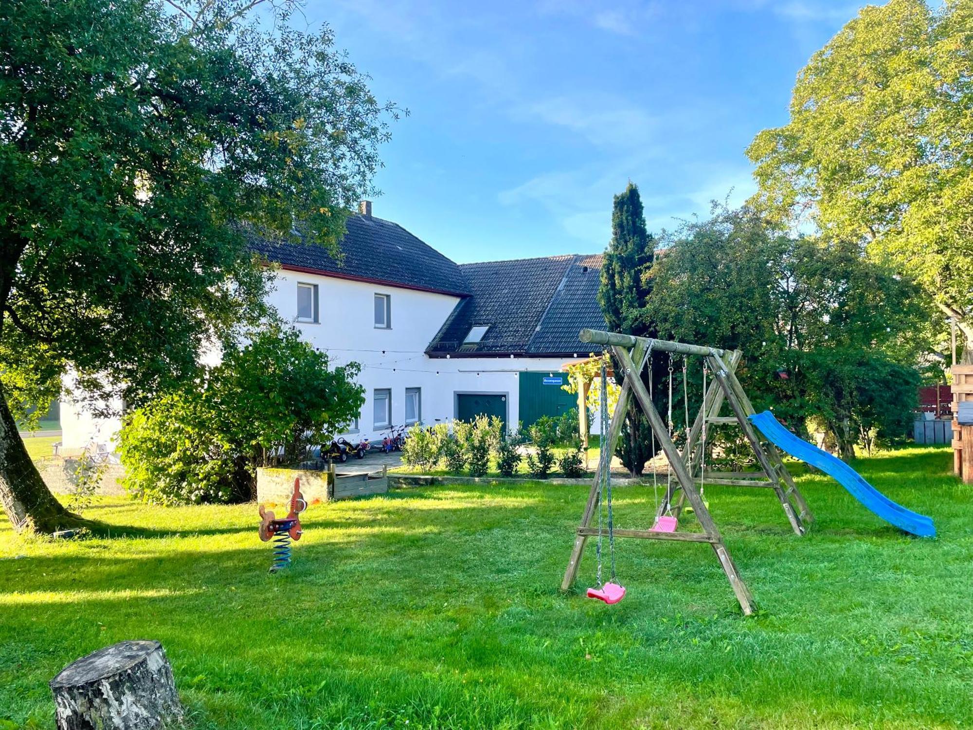 Ferienhaus Backesgarten Fuer 22 Personen Neichen エクステリア 写真