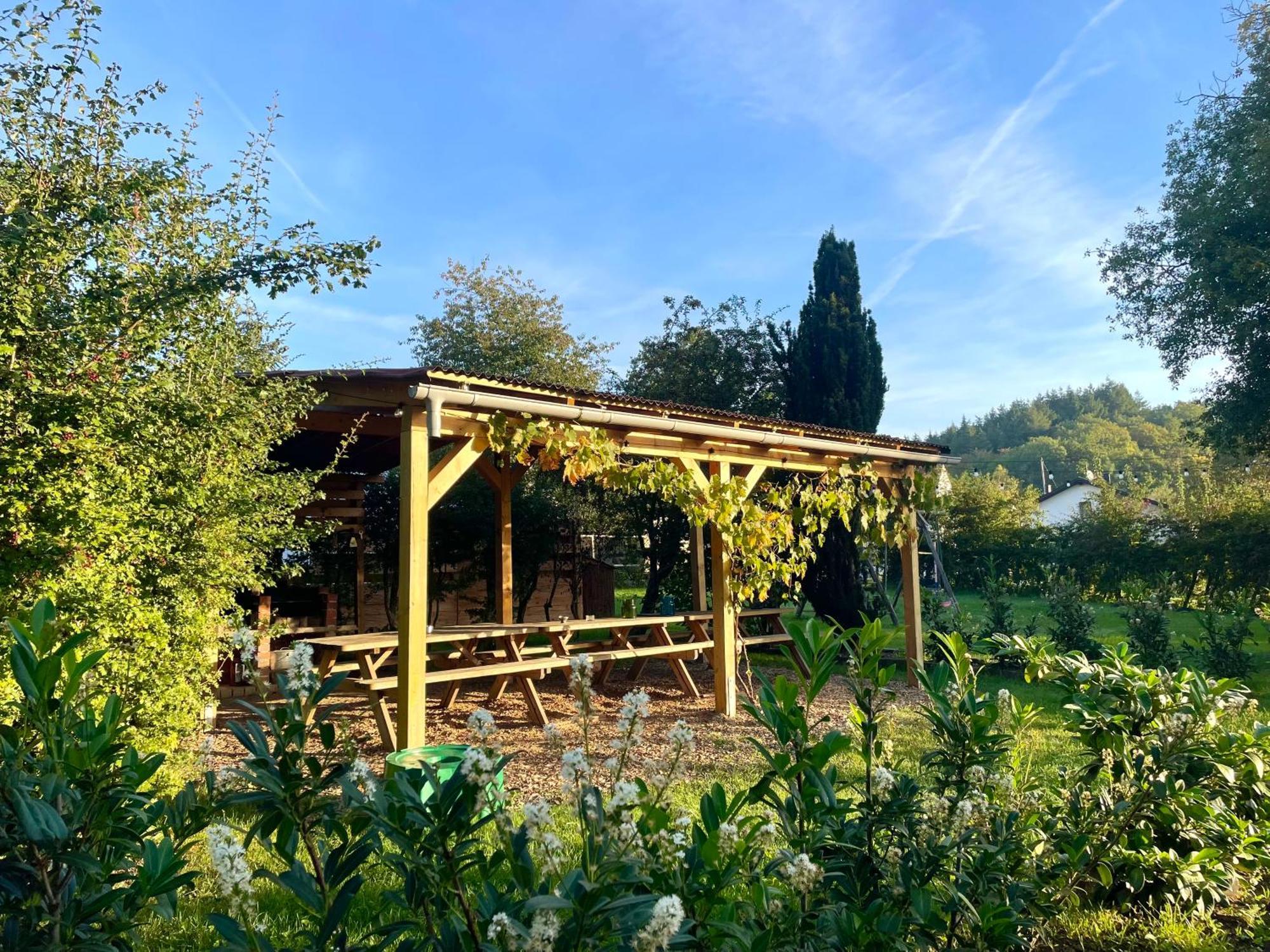 Ferienhaus Backesgarten Fuer 22 Personen Neichen エクステリア 写真